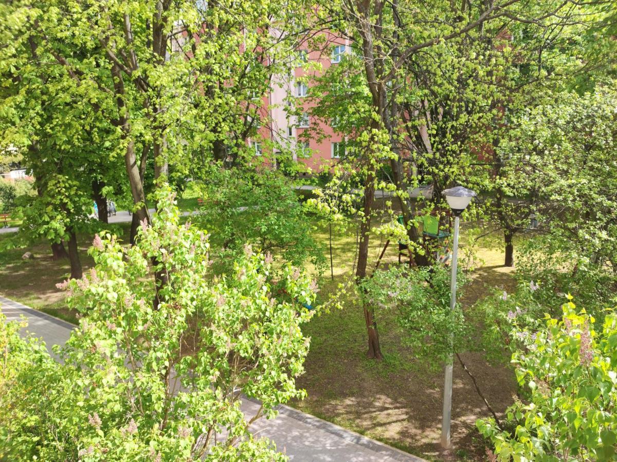 Zielony Zoliborz Varsovia Exterior foto